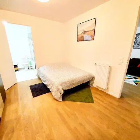 Apartment Melody Clamart, 25 Min De Paris, Tramway 6, Parking *