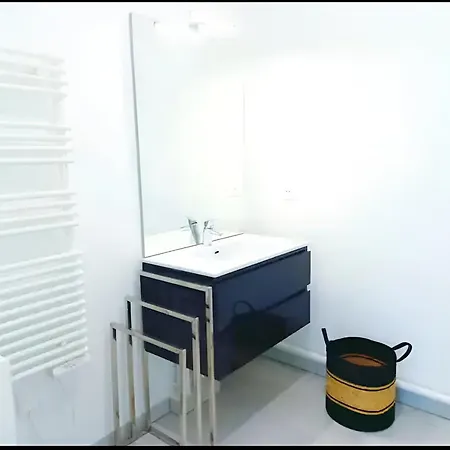 Apartamento Melody Clamart, 25 Min De Paris, Tramway 6, Parking